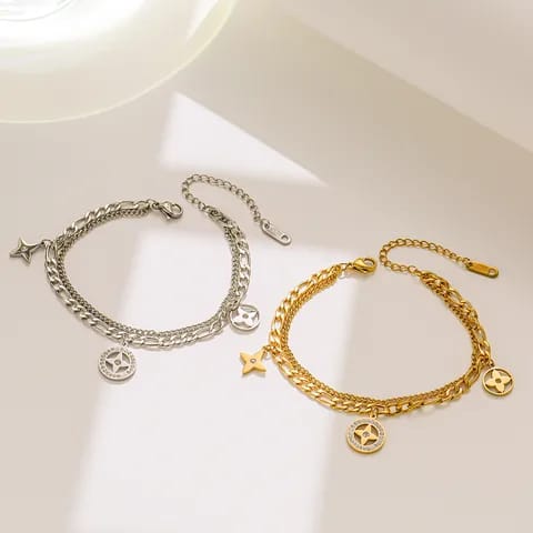 Hochwertiges Edelstahl-Armband, doppelreihig, in edlen goldenen, minimalistischen, rundem Design mit Rauten. Langlebig, wasserfest, hypoallergen und alltagstauglich.