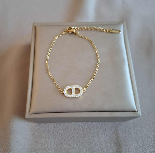 Filigranes Armband mit "CD"-Design