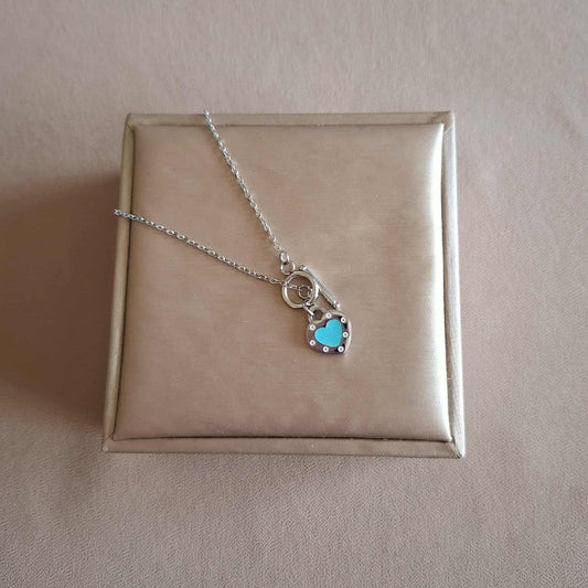 Herz-Kette mit ttürkisfarbenem Herzanhänger