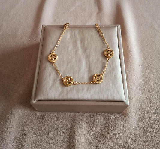 Filigranes Armband mit Rauten & Kreisen