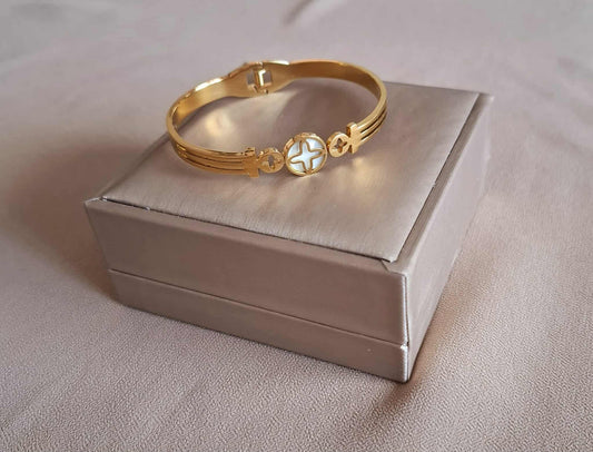 Armreif mit Perlmutt-Kreis & Rauten