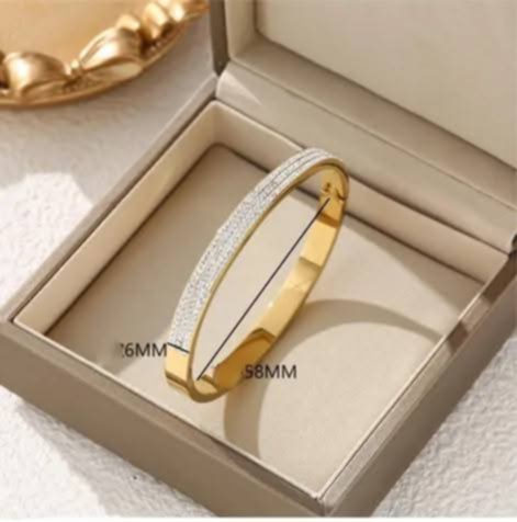 Dreireihiger Armreif mit Zirkonia